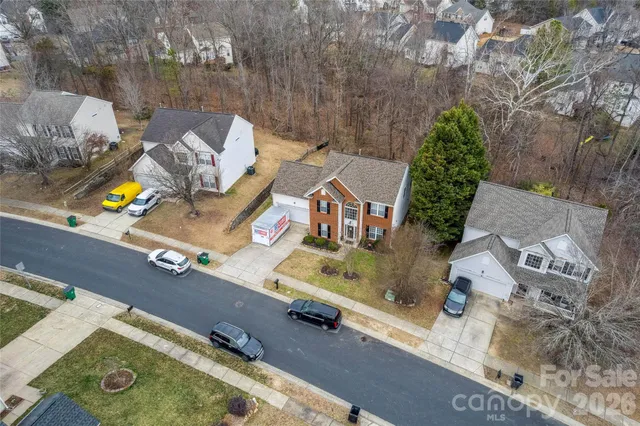 $385,000 | 610 Grantham Lane, Charlotte, NC 28262