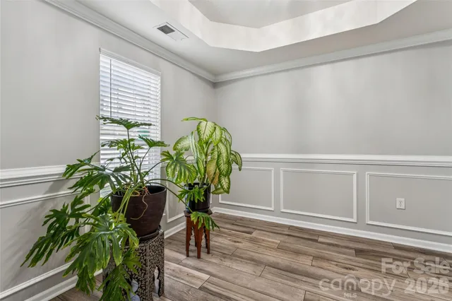 $385,000 | 610 Grantham Lane, Charlotte, NC 28262