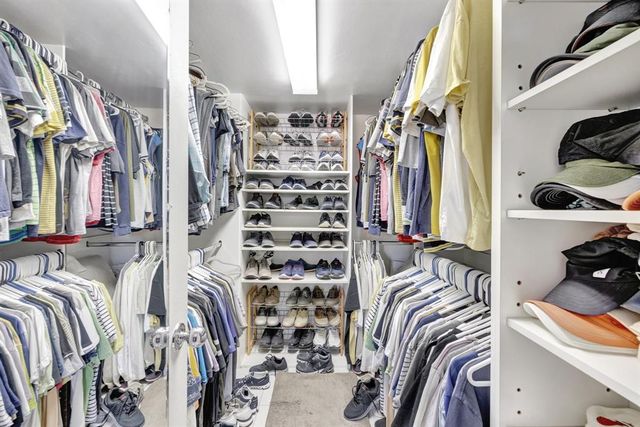 $365,000 | 3111 Northeast 51st Street, Unit 205, Fort Lauderdale, FL 33308