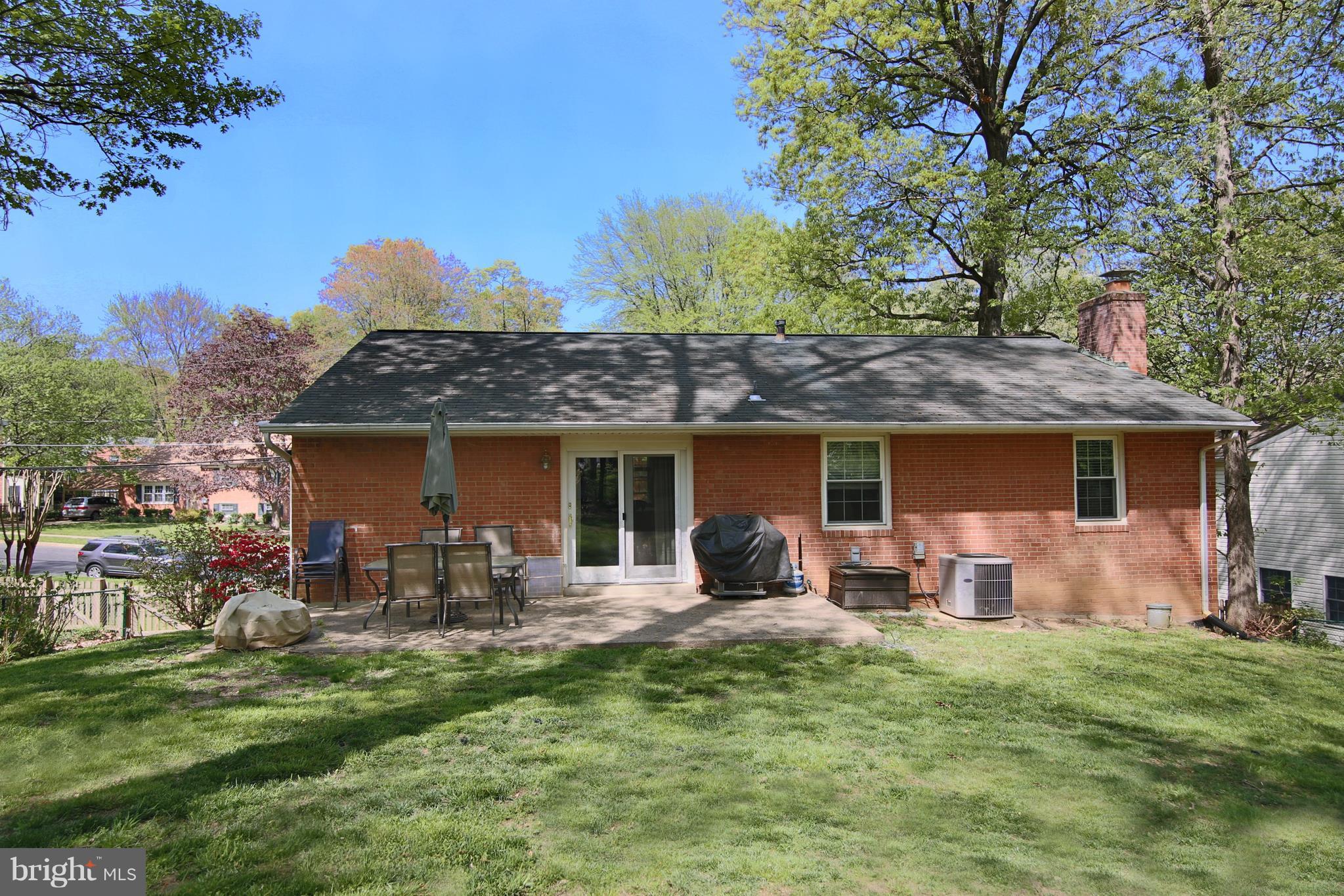 8837 Stark Road Annandale, VA 22003 - Photo 31 of 31 Rear Exterior