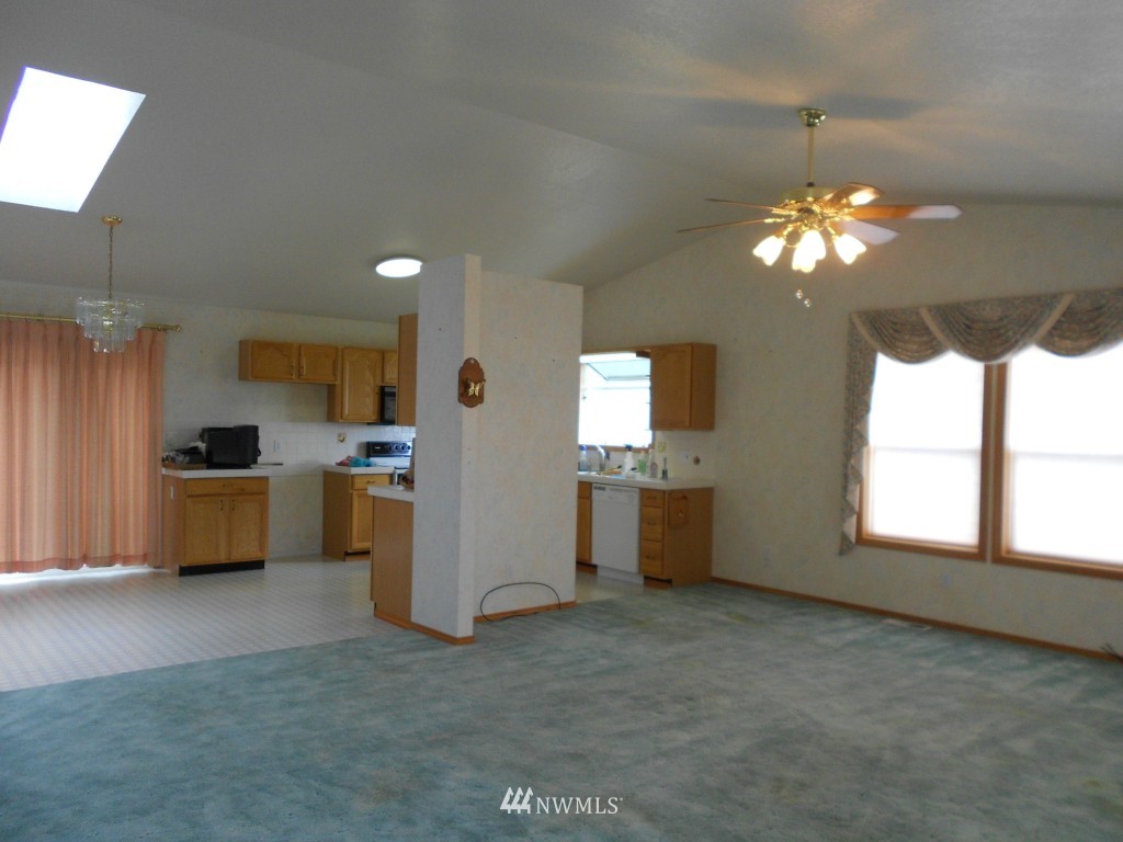 657 Mt Pleasant Road Kelso, WA 98626 - Photo 6 of 22 Gallery Image 6