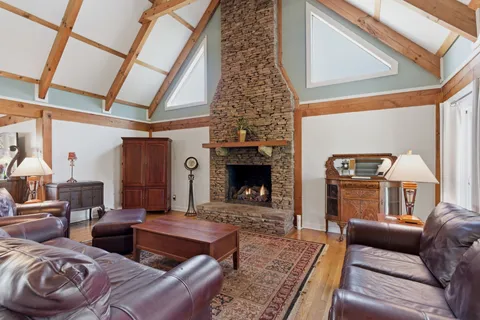 $675,000 | 551 Mt Pleasant Road, Kingston Springs, TN 37082