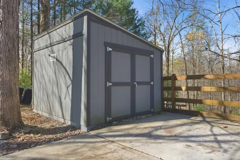 $675,000 | 551 Mt Pleasant Road, Kingston Springs, TN 37082