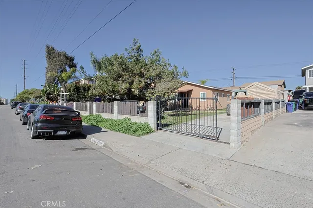 $920,000 | 4144-46 Delta Street, San Diego, CA 92113