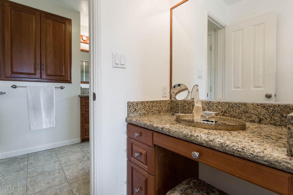 2688 Duval Road Camarillo, CA 93012 - Photo 20 of 45 17-2688 Duval Rd - HsHProd-20