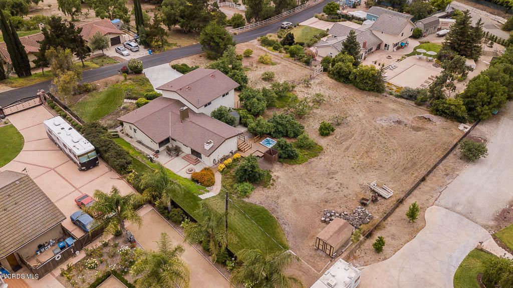 2688 Duval Road Camarillo, CA 93012 - Photo 40 of 45 2688 Duval Rd - HsHProd-32 (7)