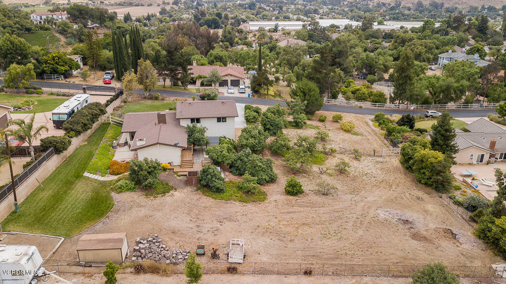 2688 Duval Road Camarillo, CA 93012 - Photo 41 of 45 2688 Duval Rd - HsHProd-32 (8)