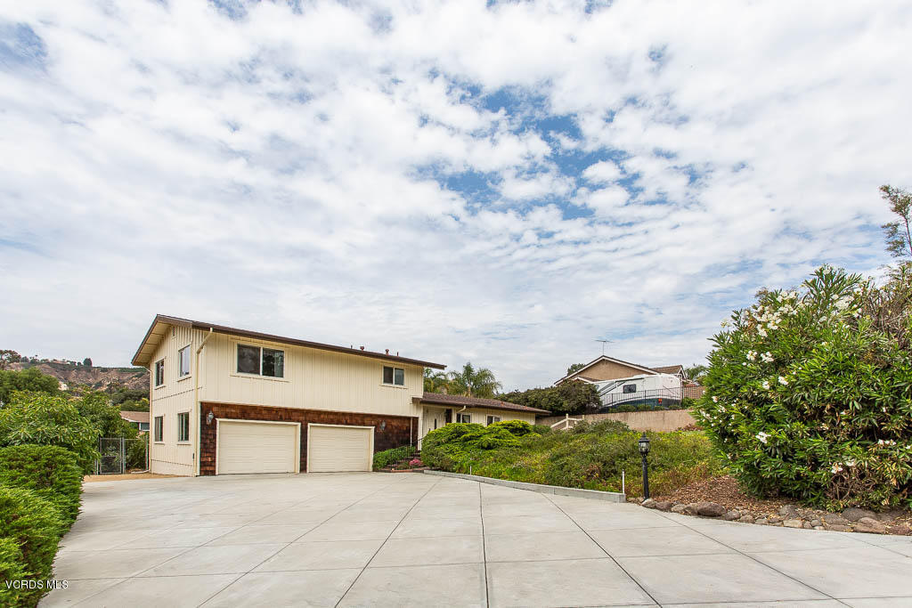 2688 Duval Road Camarillo, CA 93012 - Photo 45 of 45 2688 Duval Rd - HsHProd-33 (5)