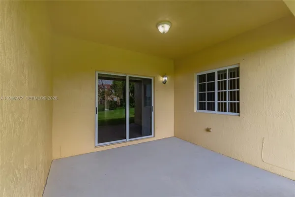 $2,100 | 1207 Northeast 32nd Terrace, Unit 1207, Homestead, FL 33033