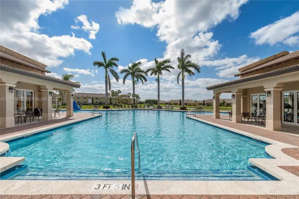 $2,100 | 1207 Northeast 32nd Terrace, Unit 1207, Homestead, FL 33033