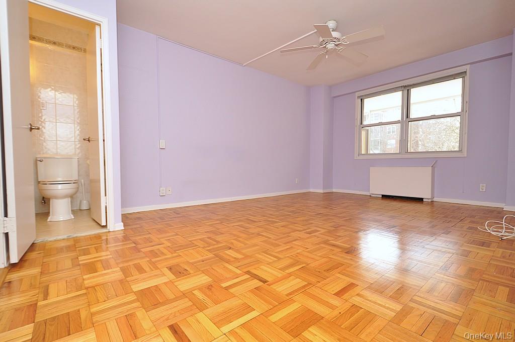 260 Garth Road, Unit 4G5 Scarsdale, NY 10583 - Photo 26 of 48 a view of an empty room and glass door