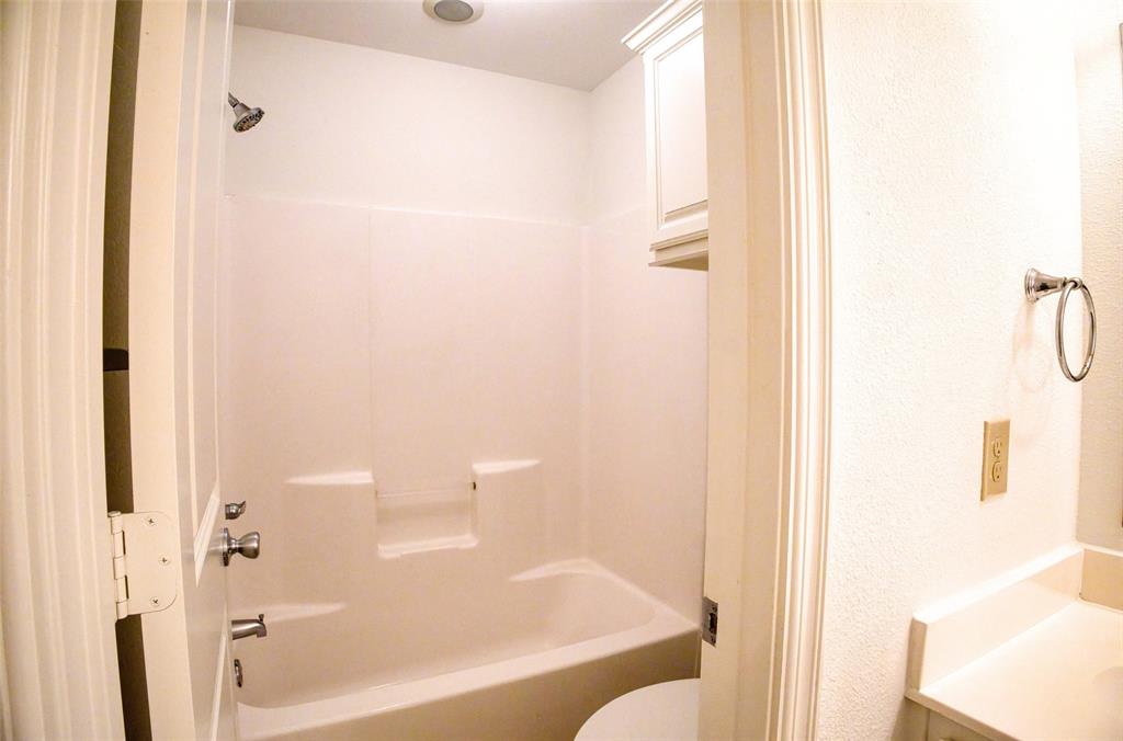 1708 South Waco Street Van Alstyne, TX 75495 - Photo 27 of 33