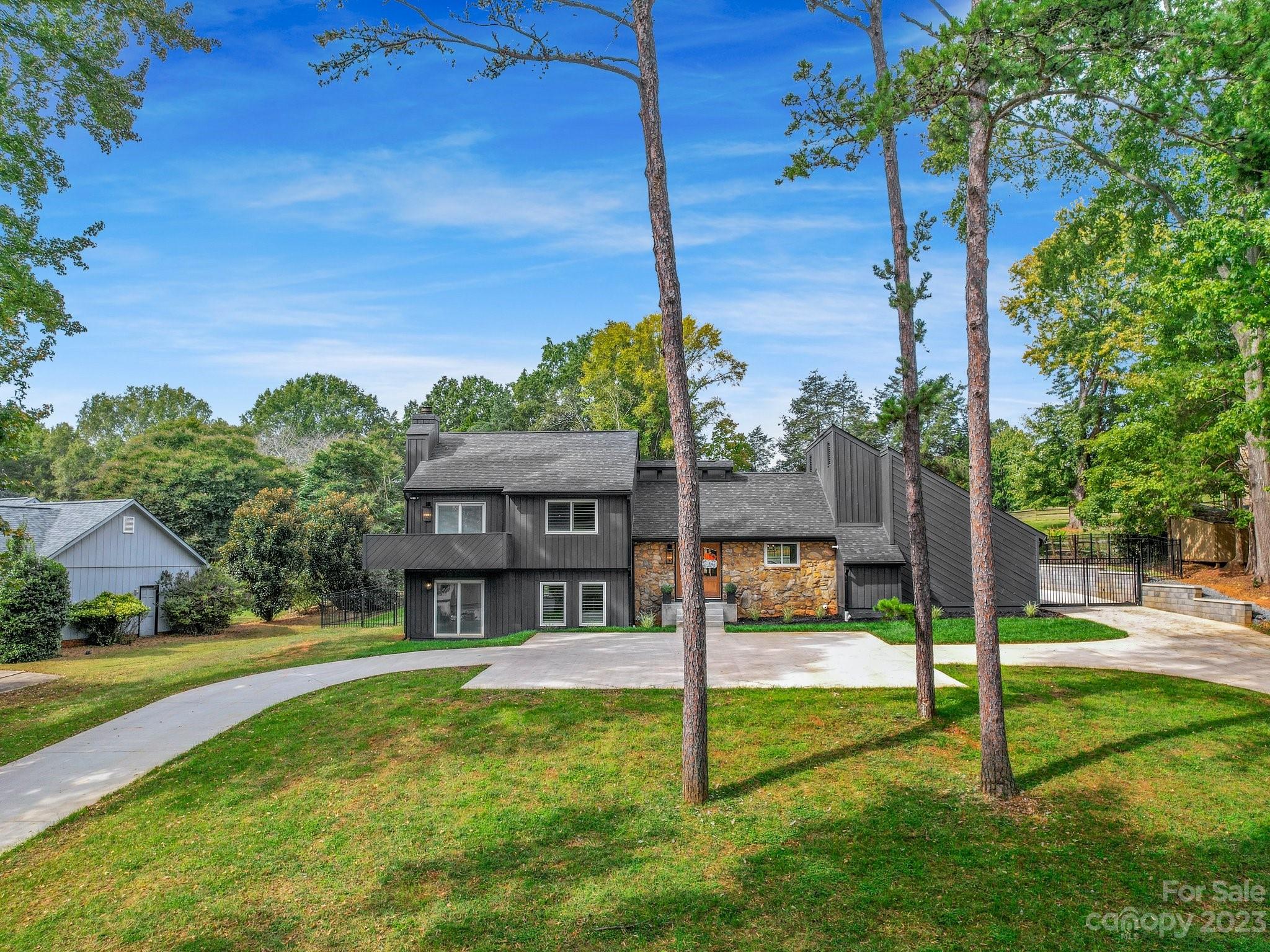 4516 Rounding Run Road Charlotte, NC 28277 - Photo 4 of 33 a view of house
