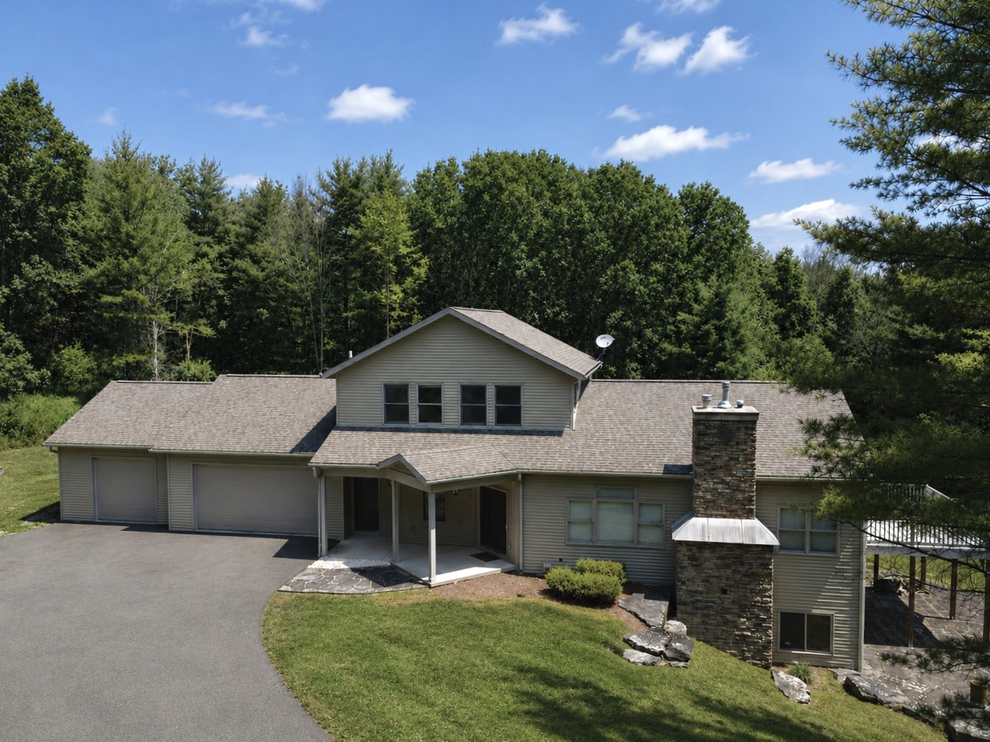25 Larchmont Road Owego, NY 13827 - Photo 3 of 50
