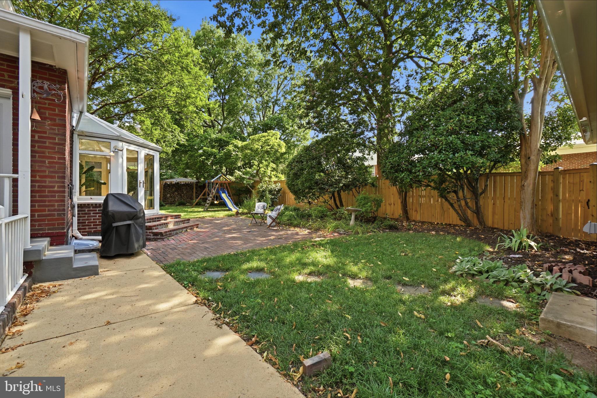 824 South Courthouse Road Arlington, VA 22204 - Photo 6 of 70 Gallery Image 6