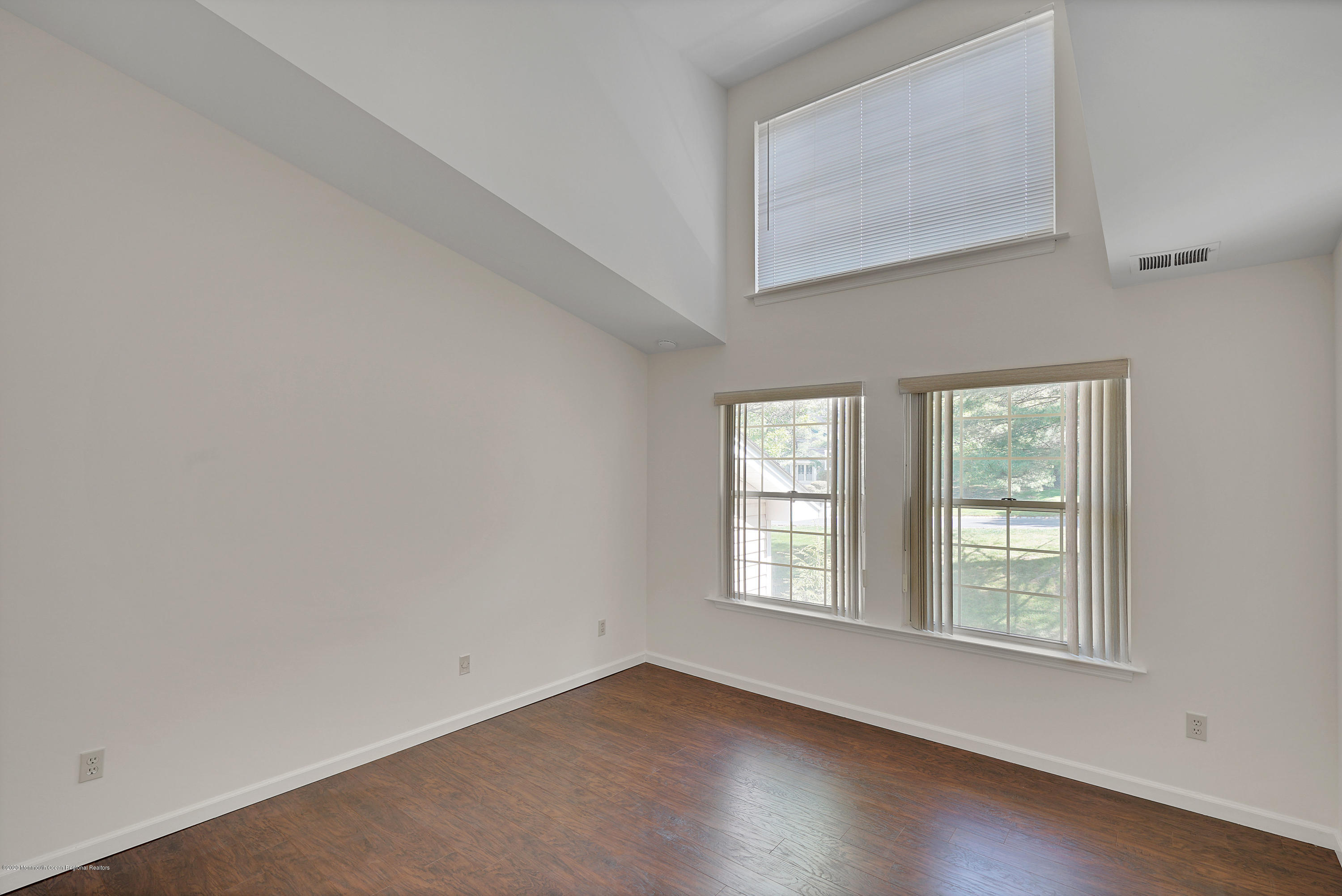 68 Fieldstone Road Bedminster, NJ 07921 - Photo 20 of 36 024_dsc04319