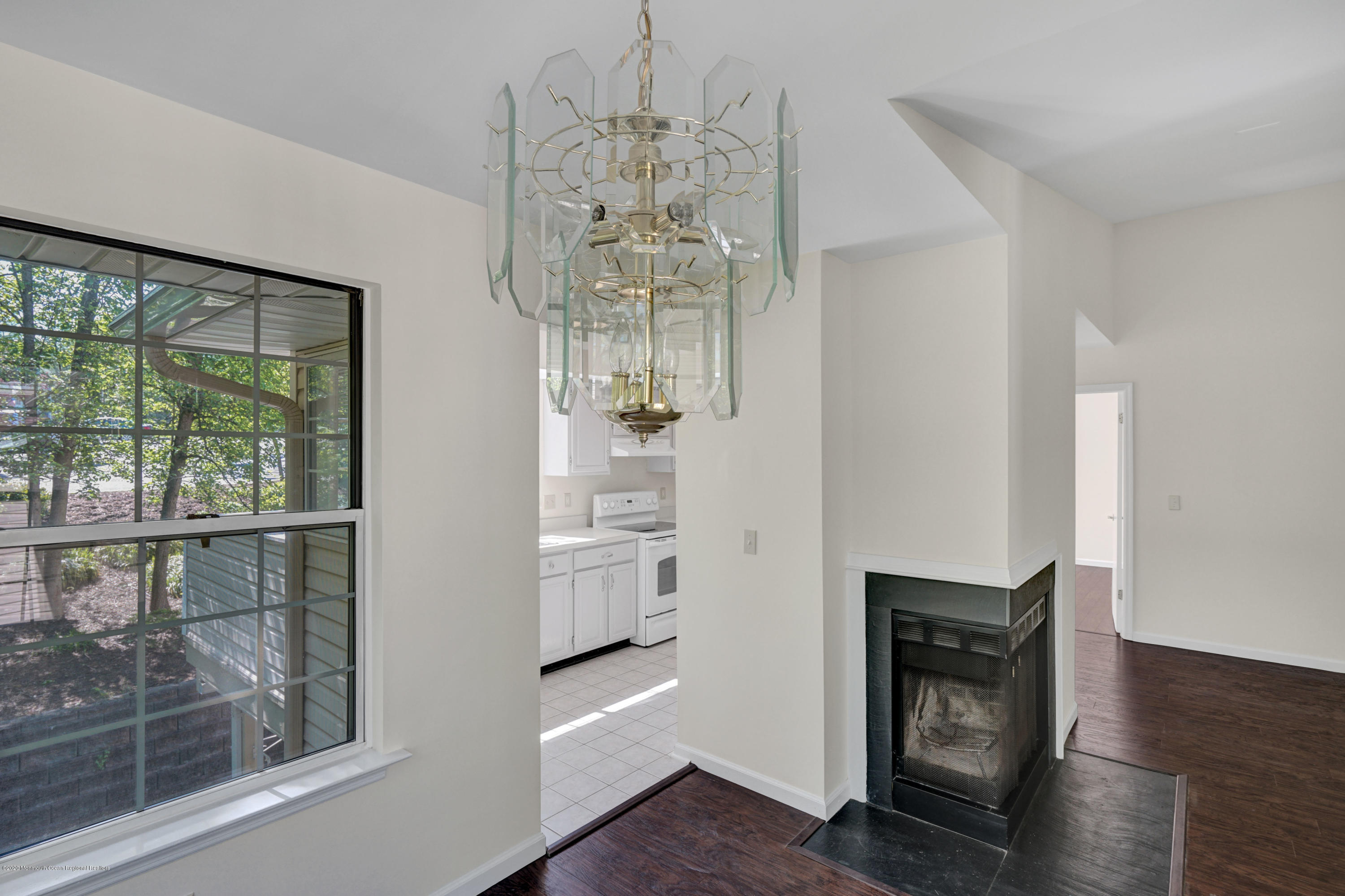 68 Fieldstone Road Bedminster, NJ 07921 - Photo 4 of 36 007_dsc04254