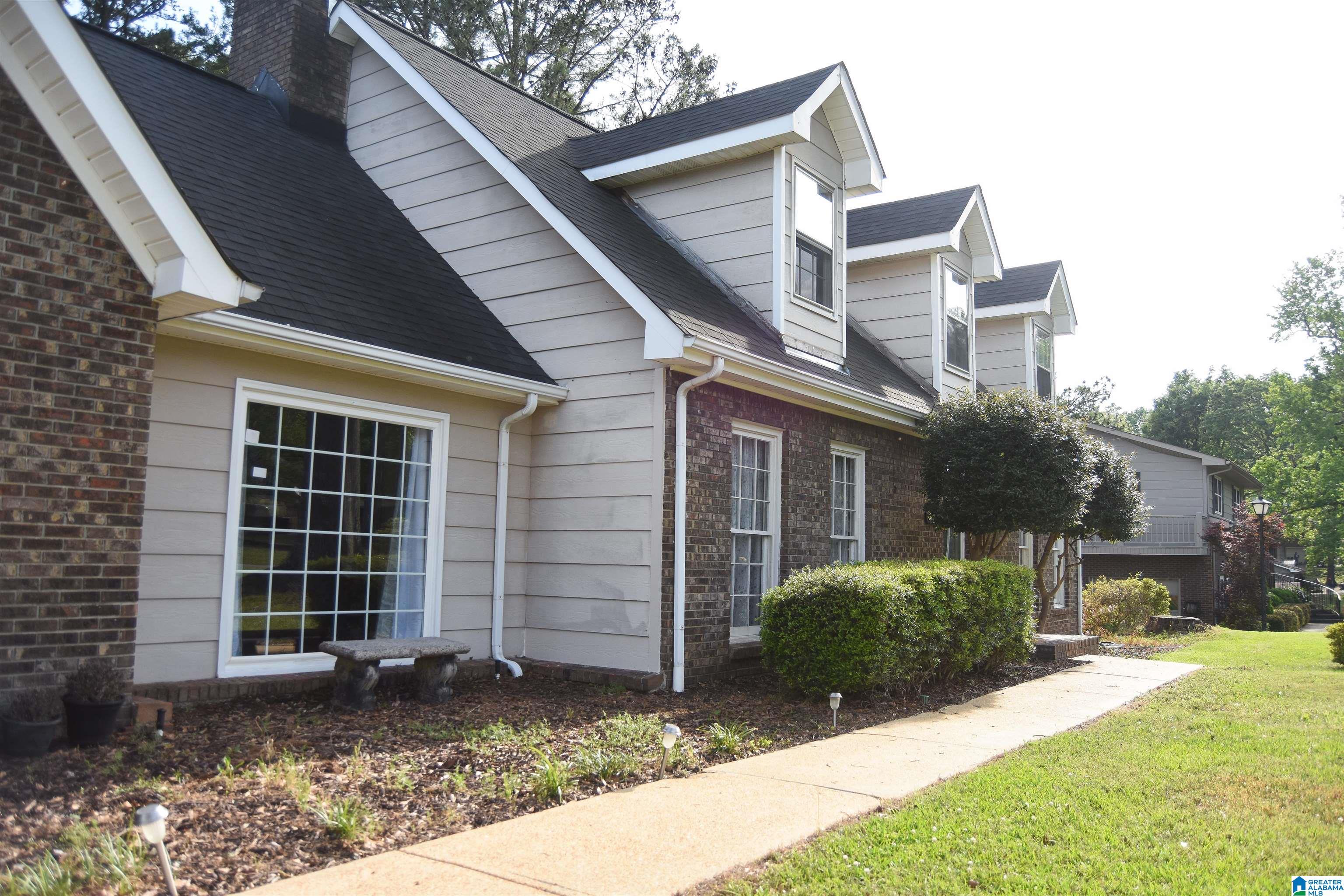 1213 Valleywood Road Oxford, AL 36203 - Photo 5 of 70