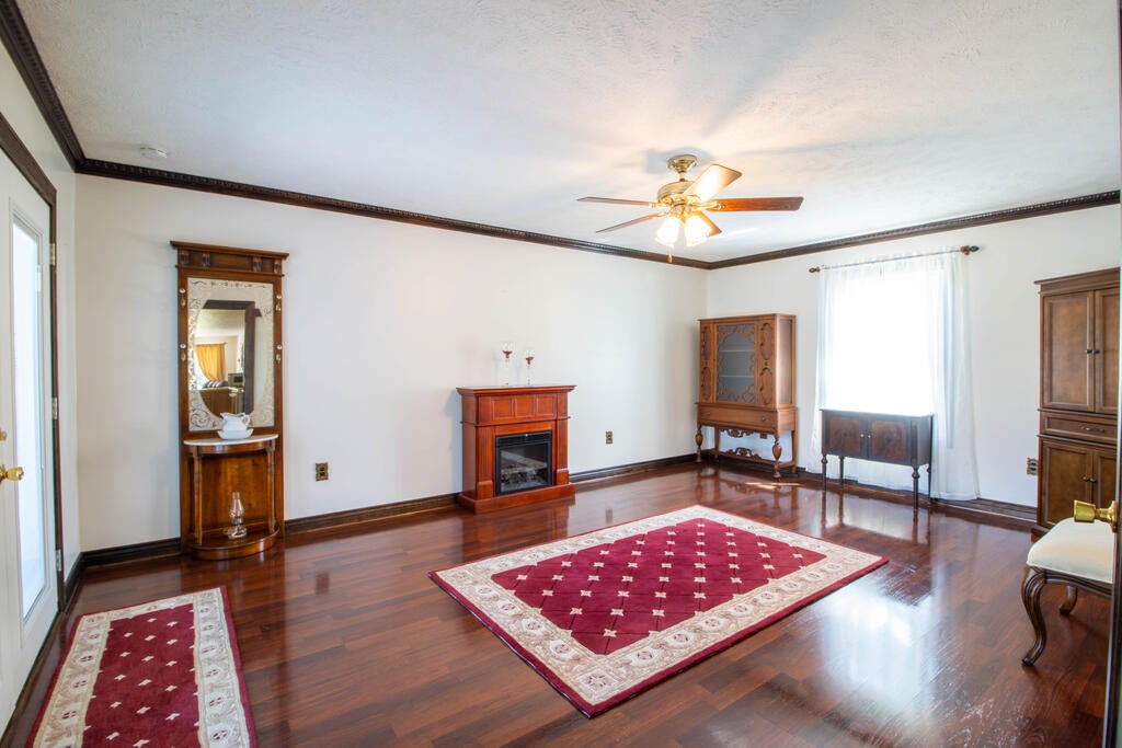 5960 Manitou Road Manitou, KY 42436 - Photo 6 of 10 Gallery Image 6