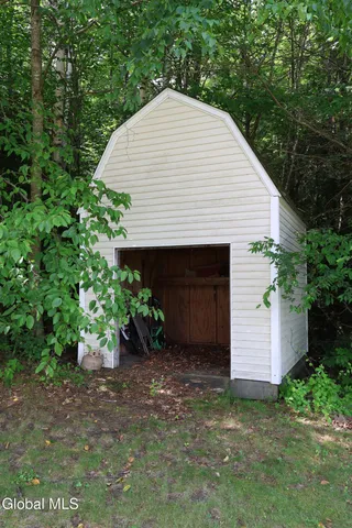 $475,000 | 58 Duell Hill Road, Horicon, NY 12815