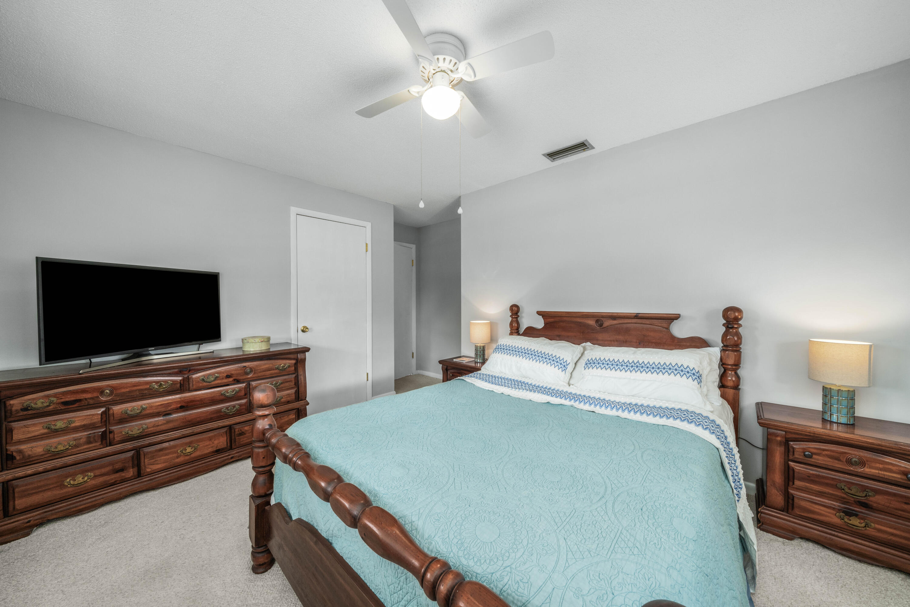 251 Grape Road Northwest Lake Placid, FL 33852 - Photo 16 of 24 interior - second bedroom - 3