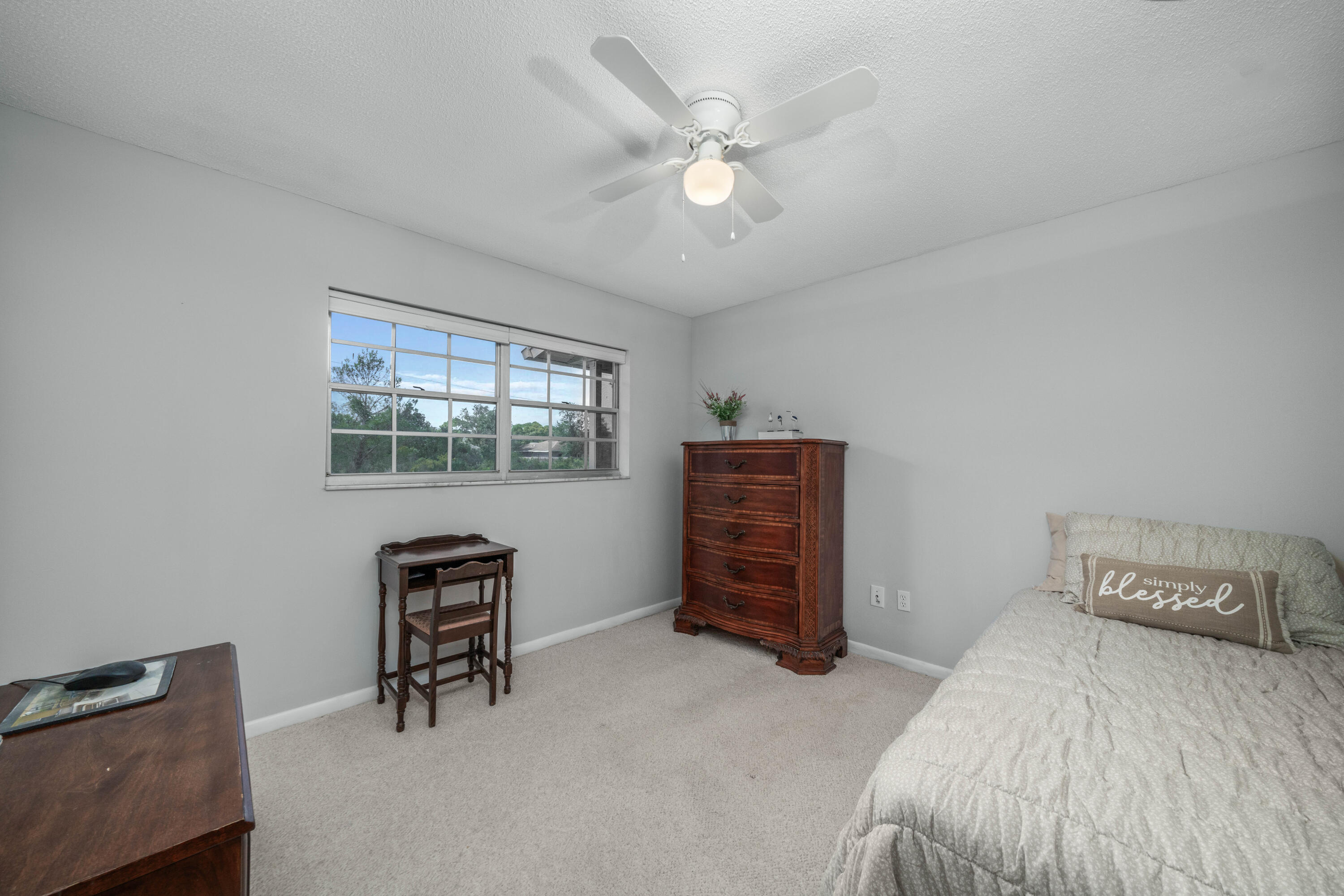 251 Grape Road Northwest Lake Placid, FL 33852 - Photo 17 of 24 interior - third bedroom - 1