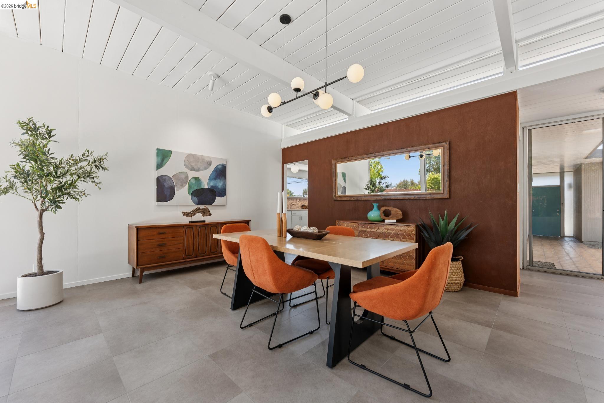 5531 Greenridge Road Castro Valley, CA 94552 - Photo 19 of 83