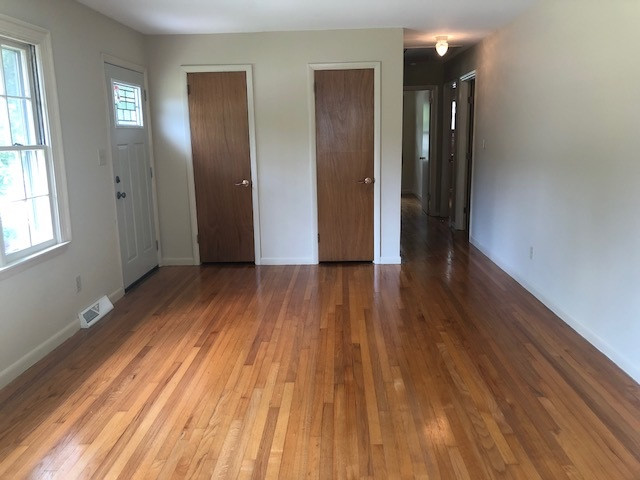 822 Chatham Lane Raleigh, NC 27610 - Photo 2 of 13 Living Room
