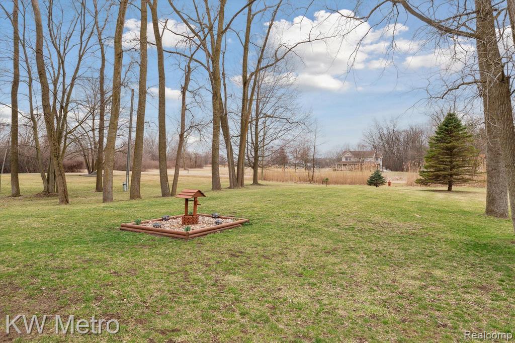 22825 Merriman Road New Boston, MI 48164 - Photo 52 of 54 Gallery Image 52