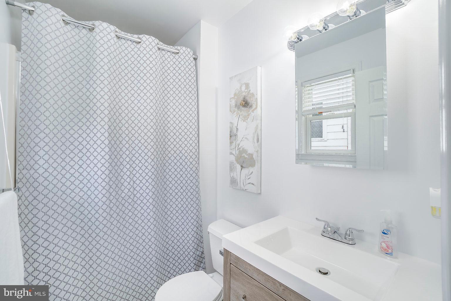 3500 Fondulac Road Baltimore, MD 21236 - Photo 21 of 36 Updated master bath