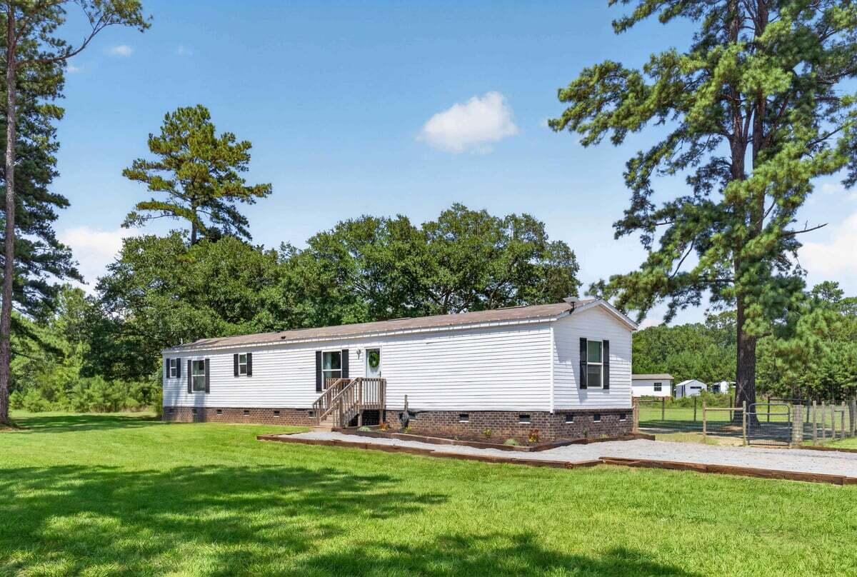 956 Tiger Loop St. Stephen, SC 29479 - Photo 1 of 30 956 Tiger