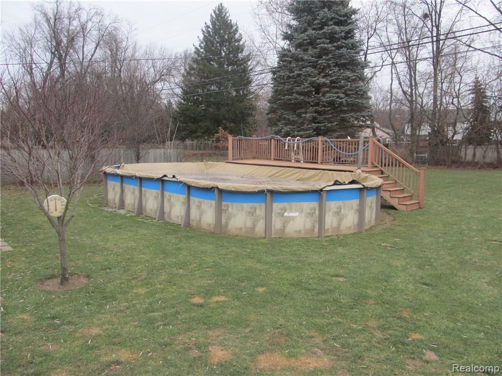 9555 Holland Road Taylor, MI 48180 - Photo 31 of 41 Gallery Image 31