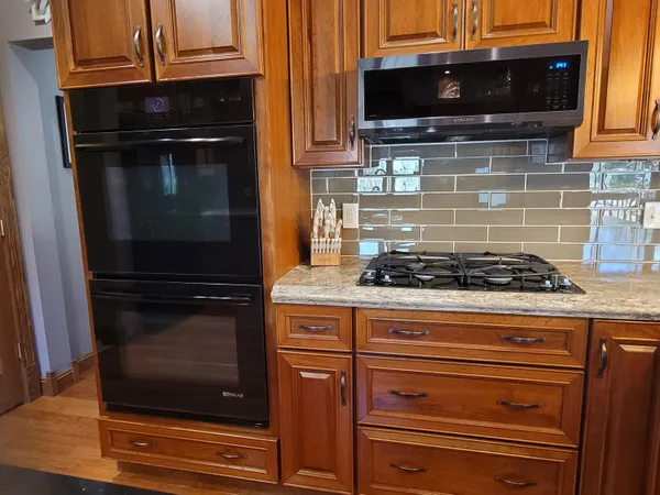 $685,000 | 6820 Bowerman Road, Horton, MI 49246