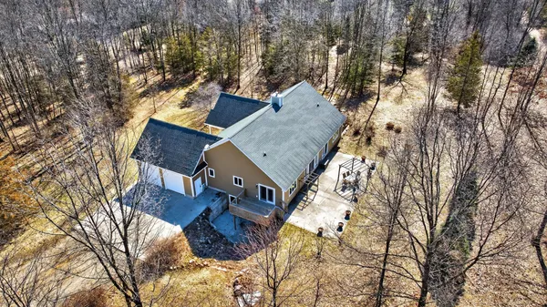 $685,000 | 6820 Bowerman Road, Horton, MI 49246