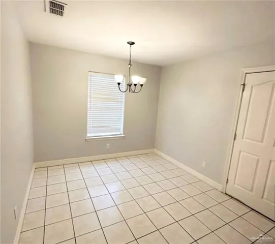 $1,300 | 612 South Resplandor Street, Mission, TX 78572