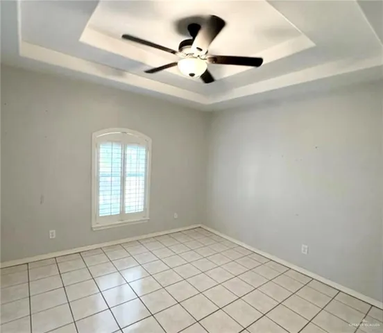 $1,300 | 612 South Resplandor Street, Mission, TX 78572