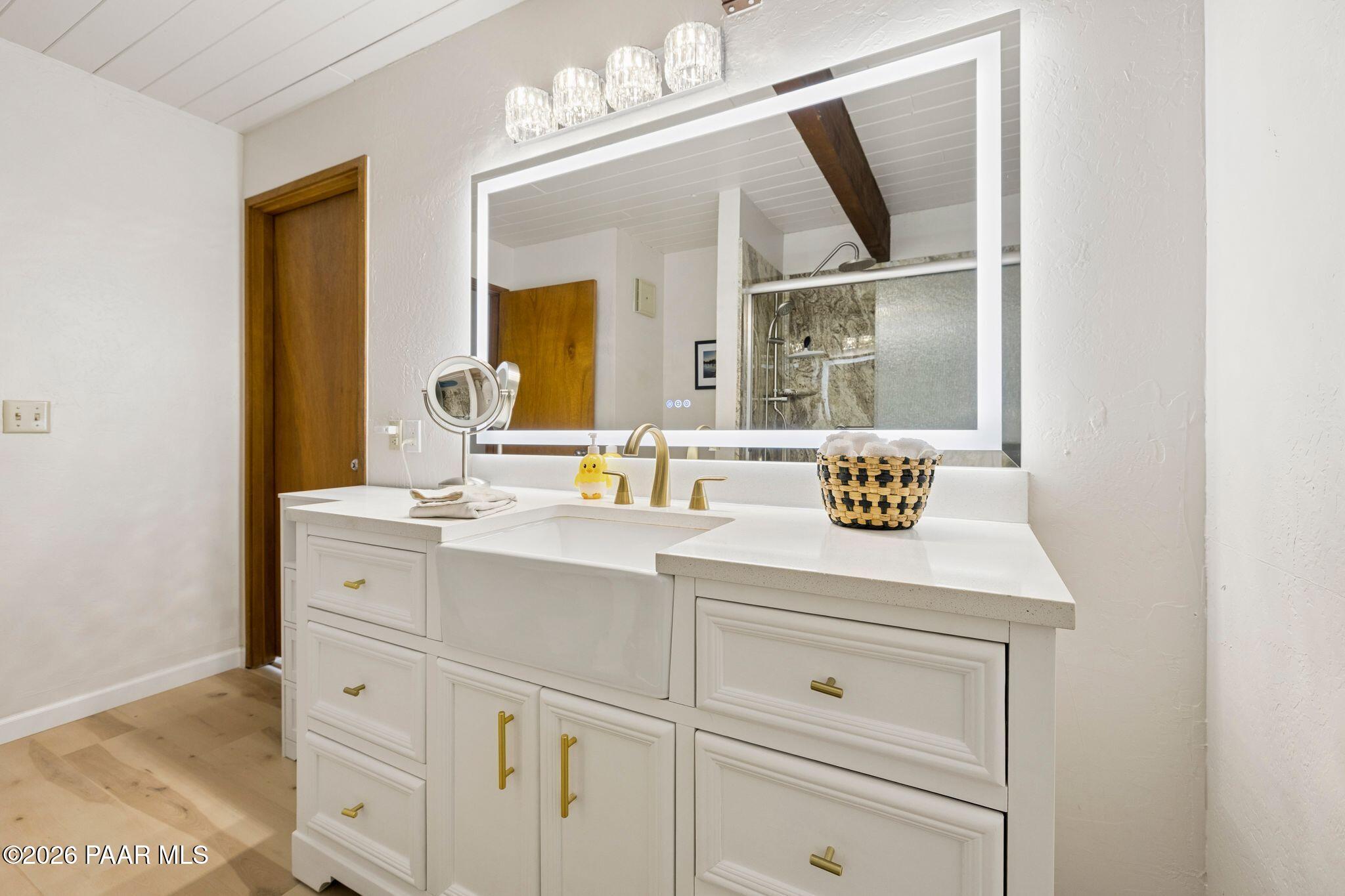 125 Kashmir Road Sedona, AZ 86336 - Photo 55 of 130 366-Primary Bathroom 2