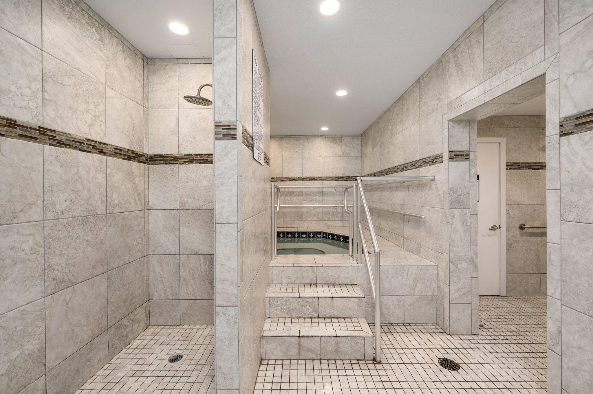 909 Santa Rosa Boulevard, Unit 256 Fort Walton Beach, FL 32548 - Photo 30 of 33 a bathroom with a shower
