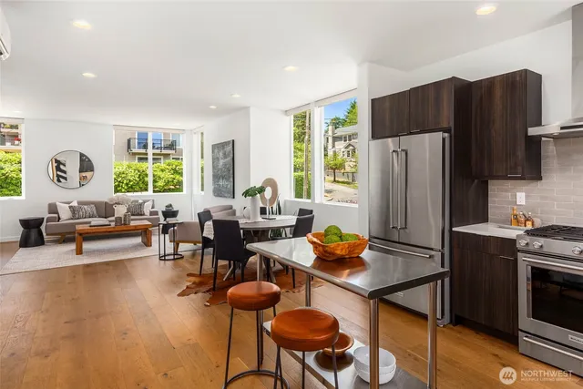 $1,245,000 | 1918 5th Avenue North, Unit B, Seattle, WA 98109