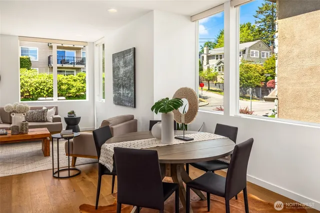 $1,245,000 | 1918 5th Avenue North, Unit B, Seattle, WA 98109