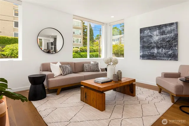 $1,245,000 | 1918 5th Avenue North, Unit B, Seattle, WA 98109