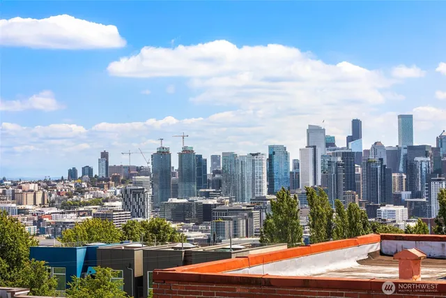 $1,245,000 | 1918 5th Avenue North, Unit B, Seattle, WA 98109