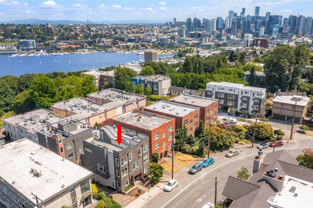 $1,245,000 | 1918 5th Avenue North, Unit B, Seattle, WA 98109