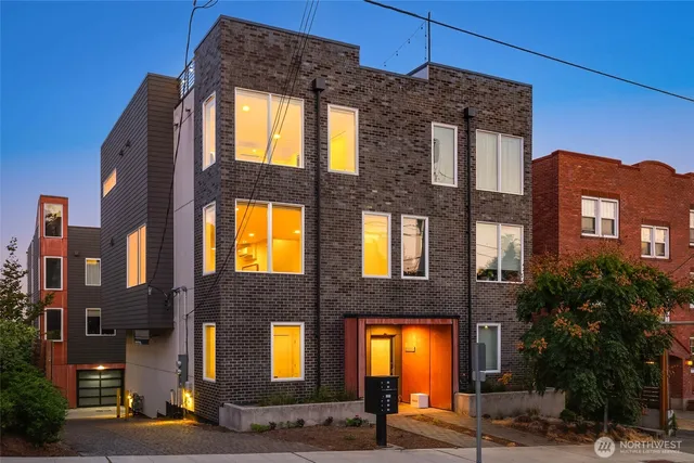 $1,245,000 | 1918 5th Avenue North, Unit B, Seattle, WA 98109