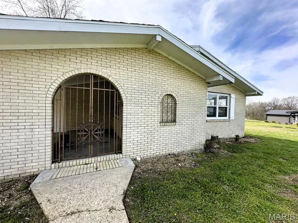 $239,900 | 15606 County Road 624, Dexter, MO 63841
