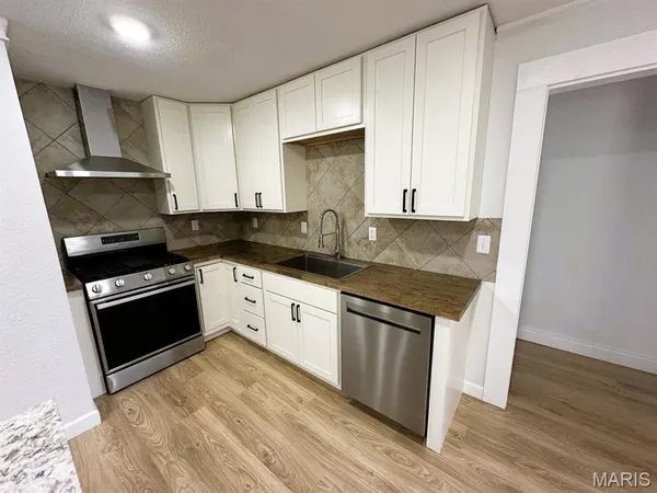 $239,900 | 15606 County Road 624, Dexter, MO 63841