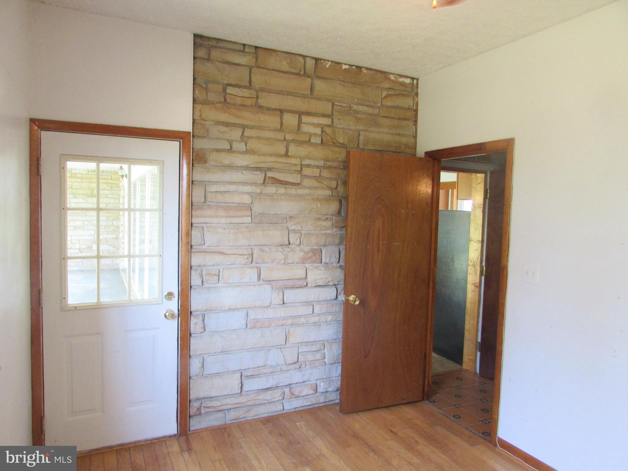2749 Ebbvale Road Manchester, MD 21102 - Photo 17 of 30 Bedroom #4 or office