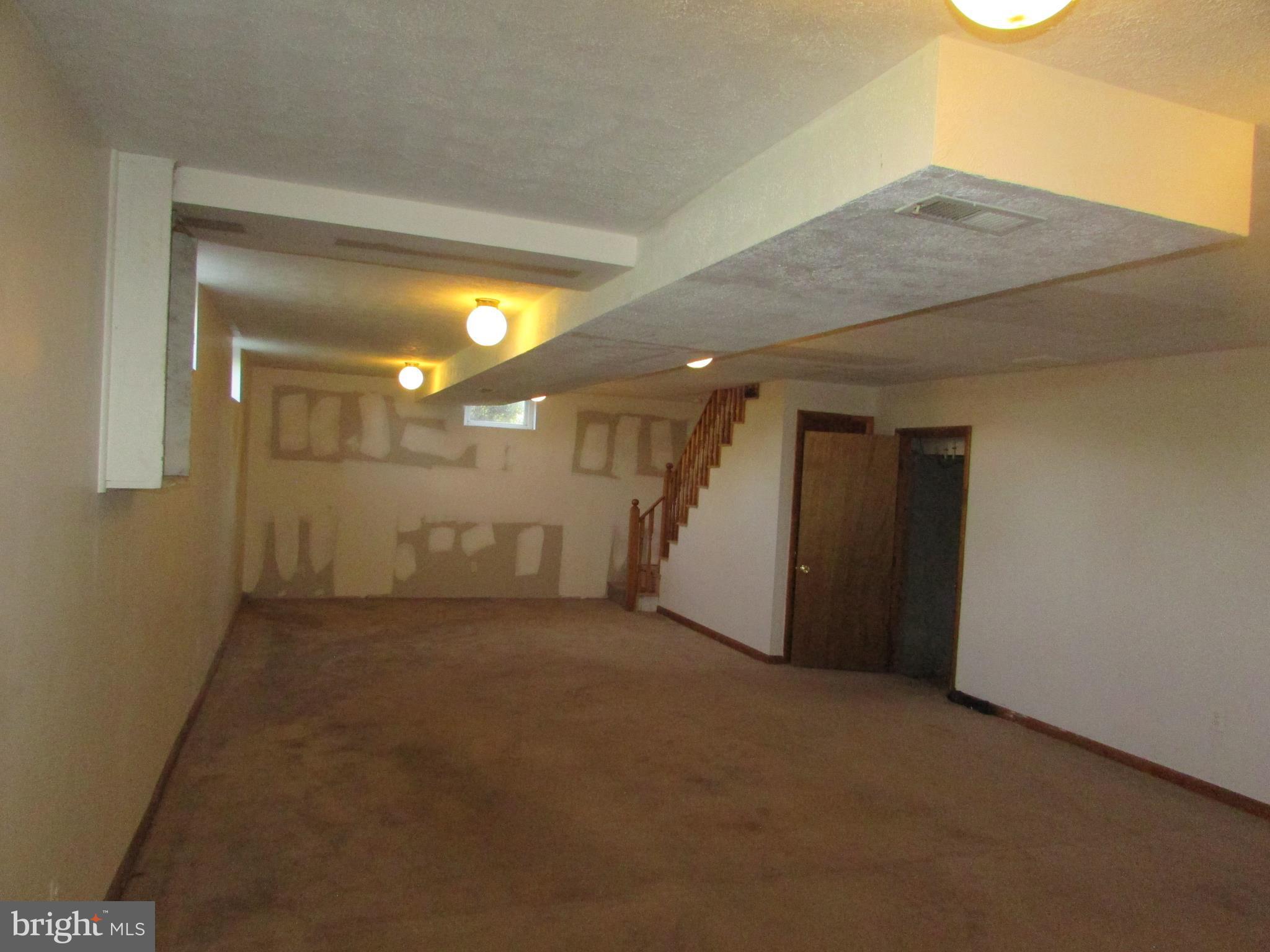 2749 Ebbvale Road Manchester, MD 21102 - Photo 22 of 30 Rec Room - View 2