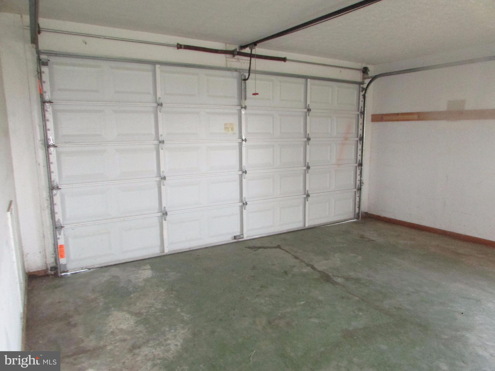 2749 Ebbvale Road Manchester, MD 21102 - Photo 28 of 30 Interior Garage View 1