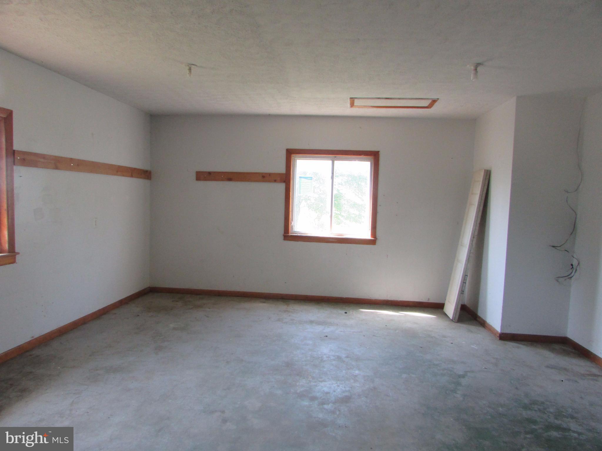 2749 Ebbvale Road Manchester, MD 21102 - Photo 29 of 30 Interior Garage View 2